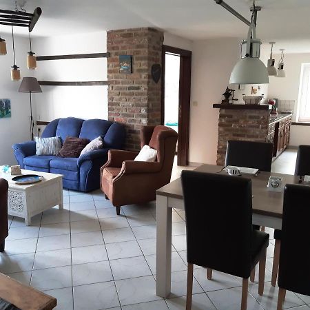 Ferienwohnung (La Parenthese) Hombourg Exterior foto